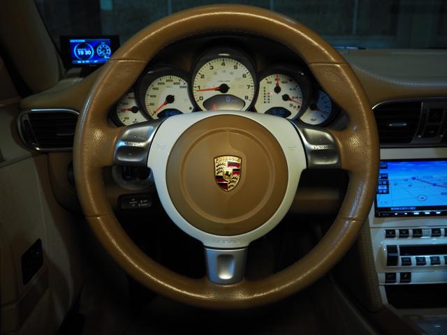 ９１１ ９１１カレラＳ　カレラＳ　ティプトロニックＳ　左Ｈ　幌交換済み　Ｂカメラ　スペアキー有（62枚目）