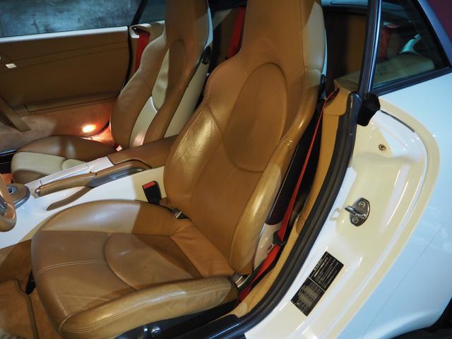 ９１１ ９１１カレラＳ　カレラＳ　ティプトロニックＳ　左Ｈ　幌交換済み　Ｂカメラ　スペアキー有（75枚目）