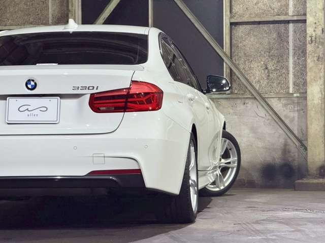 ３シリーズ ３３０ｉ　Ｍスポーツ　ＬＣＩ　ＡＡＣ　Ｂ４８　２５２ｐｓ　ＨＤＤナビ　Ｂカメラ（35枚目）