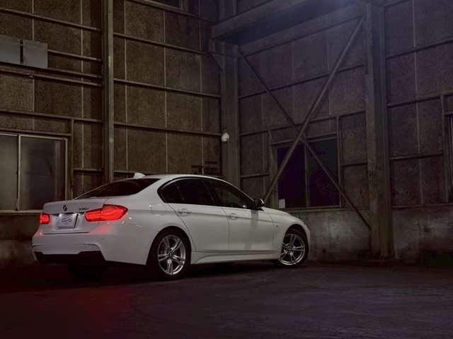 ３シリーズ ３３０ｉ　Ｍスポーツ　ＬＣＩ　ＡＡＣ　Ｂ４８　２５２ｐｓ　ＨＤＤナビ　Ｂカメラ（46枚目）