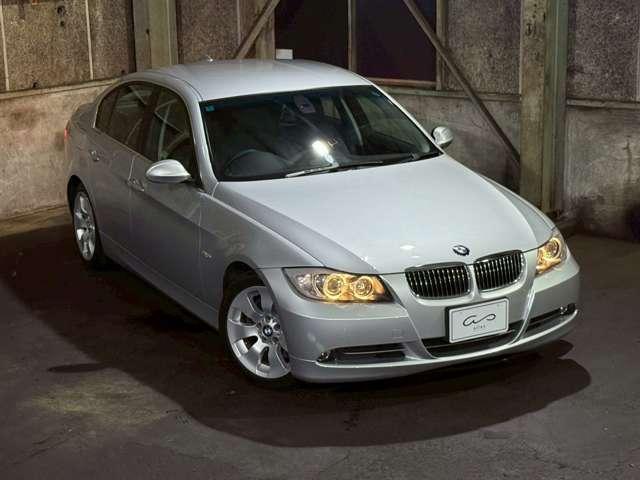 ３シリーズ ３３０ｉ　ハイラインパッケージ　黒レザー　６気筒自然吸気（11枚目）