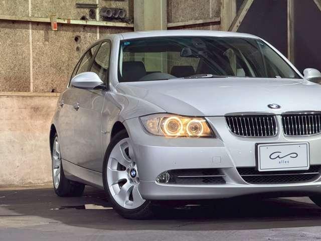 ３シリーズ ３３０ｉ　ハイラインパッケージ　黒レザー　６気筒自然吸気（13枚目）