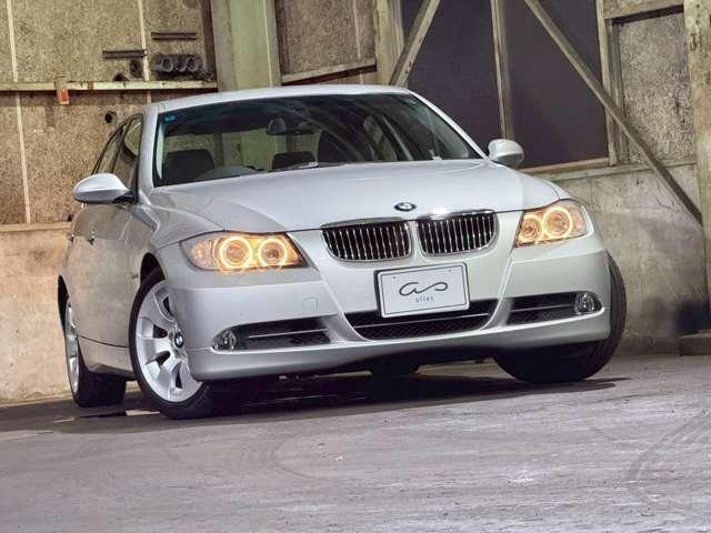 ３シリーズ ３３０ｉ　ハイラインパッケージ　黒レザー　６気筒自然吸気（15枚目）