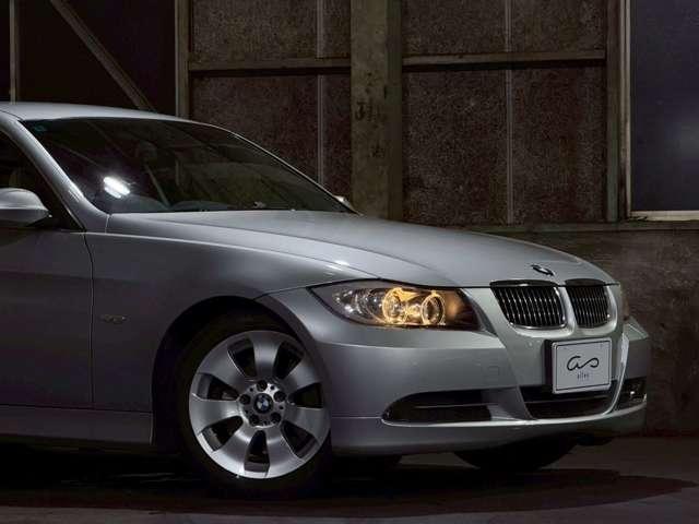 ３シリーズ ３３０ｉ　ハイラインパッケージ　黒レザー　６気筒自然吸気（18枚目）