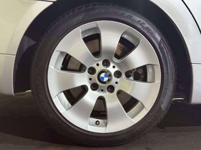 ３シリーズ ３３０ｉ　ハイラインパッケージ　黒レザー　６気筒自然吸気（28枚目）
