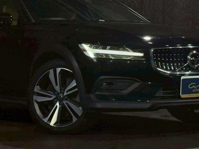 Ｖ６０ クロスカントリー　Ｔ５　ＡＷＤ　プロ　ポールスターＲＯＭ　４ＷＤ（77枚目）