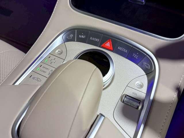 Ｓクラス Ｓ４００ハイブリッド　エクスクルーシブ　ＳＲ　ナッパレザー　ブルメスター　ベンチレーション　３６０°カメラシステム　パノラミックスライディングルーフ　ナッパレザーシート　シートベンチレーション　マッサージシート　電動ブラインド（46枚目）