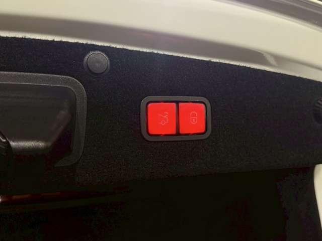 Ｓクラス Ｓ４００ハイブリッド　エクスクルーシブ　ＳＲ　ナッパレザー　ブルメスター　ベンチレーション　３６０°カメラシステム　パノラミックスライディングルーフ　ナッパレザーシート　シートベンチレーション　マッサージシート　電動ブラインド（58枚目）