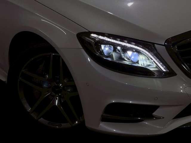 Ｓクラス Ｓ４００ハイブリッド　エクスクルーシブ　ＳＲ　ナッパレザー　ブルメスター　ベンチレーション　３６０°カメラシステム　パノラミックスライディングルーフ　ナッパレザーシート　シートベンチレーション　マッサージシート　電動ブラインド（68枚目）