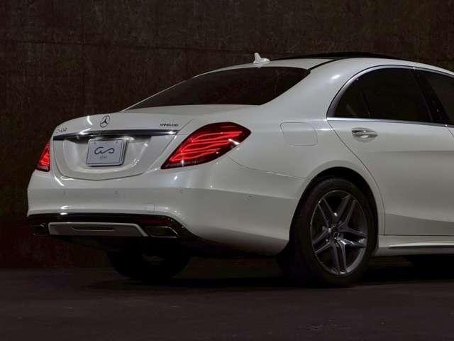 Ｓクラス Ｓ４００ハイブリッド　エクスクルーシブ　ＳＲ　ナッパレザー　ブルメスター　ベンチレーション　３６０°カメラシステム　パノラミックスライディングルーフ　ナッパレザーシート　シートベンチレーション　マッサージシート　電動ブラインド（73枚目）