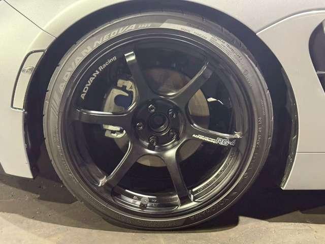 ＧＲ８６ ＲＣ　ＯＰ１００超　ＡＤＶＡＮ　ＲＡＣＩＮＧ　ＡＷ／ＨＫＳ車高調／フジツボマフラー／ＲＥＣＡＲＯ　ＲＭＳ（27枚目）