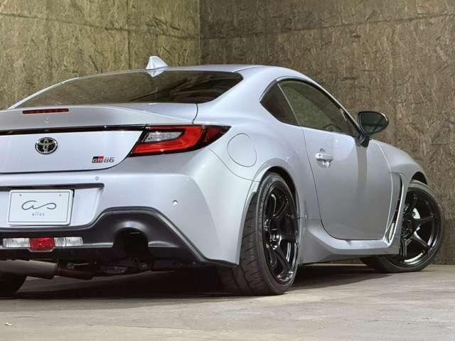 ＧＲ８６ ＲＣ　ＯＰ１００超　ＡＤＶＡＮ　ＲＡＣＩＮＧ　ＡＷ／ＨＫＳ車高調／フジツボマフラー／ＲＥＣＡＲＯ　ＲＭＳ（31枚目）