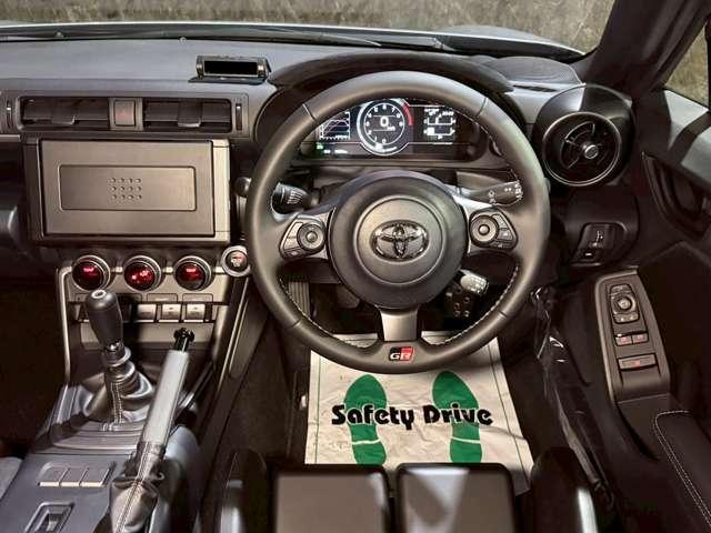 ＧＲ８６ ＲＣ　ＯＰ１００超　ＡＤＶＡＮ　ＲＡＣＩＮＧ　ＡＷ／ＨＫＳ車高調／フジツボマフラー／ＲＥＣＡＲＯ　ＲＭＳ（47枚目）