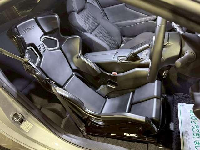 ＧＲ８６ ＲＣ　ＯＰ１００超　ＡＤＶＡＮ　ＲＡＣＩＮＧ　ＡＷ／ＨＫＳ車高調／フジツボマフラー／ＲＥＣＡＲＯ　ＲＭＳ（55枚目）