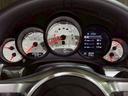弊社にはお車をご覧頂きながらご商談頂けるスペースも完備しており、全天候型の展示場となります。他のお客様と同席になることはございませんので、お車に集中してご検討頂ける環境を整えております。