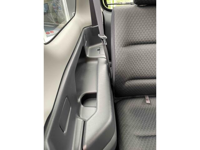 ジムニー ランドベンチャー　４ＷＤ　ナビ　キーレスエントリー　電動格納ミラー　シートヒーター　ＡＴ　ＡＢＳ　ＣＤ　ＭＤ　革シート　ルーフレール　アルミホイール　衝突安全ボディ　エアコン　パワーウィンドウ（45枚目）