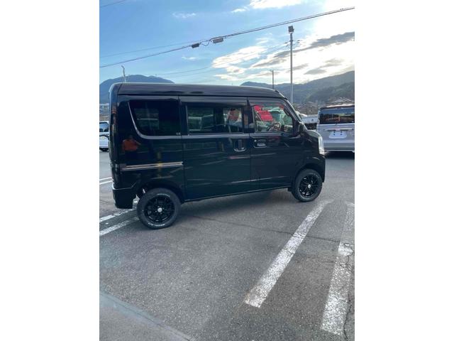 エブリイ ジョインターボ　リフトアップ　４ＷＤ　ＡＴ　ＥＴＣ　両側スライドドア　電動格納ミラー　ターボ　盗難防止システム　アルミホイール　エアコン　パワーステアリング　パワーウィンドウ　運転席エアバッグ　助手席エアバッグ（16枚目）