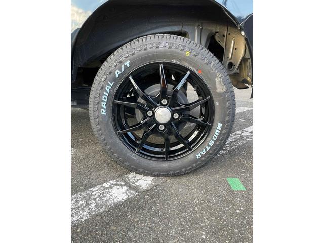 エブリイ ジョインターボ　リフトアップ　４ＷＤ　ＡＴ　ＥＴＣ　両側スライドドア　電動格納ミラー　ターボ　盗難防止システム　アルミホイール　エアコン　パワーステアリング　パワーウィンドウ　運転席エアバッグ　助手席エアバッグ（21枚目）