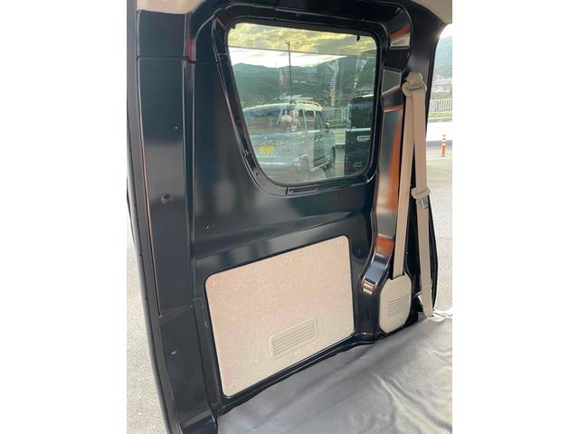 エブリイ ジョインターボ　リフトアップ　４ＷＤ　ＡＴ　ＥＴＣ　両側スライドドア　電動格納ミラー　ターボ　盗難防止システム　アルミホイール　エアコン　パワーステアリング　パワーウィンドウ　運転席エアバッグ　助手席エアバッグ（44枚目）