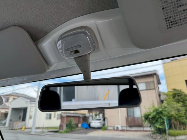 ハイゼットトラック スタンダード　ＦＭラジオ付　ＡＴ車　４ＷＤ　低　走　行　車　ヘッドライトレベライザー　車検たっぷりあります（16枚目）