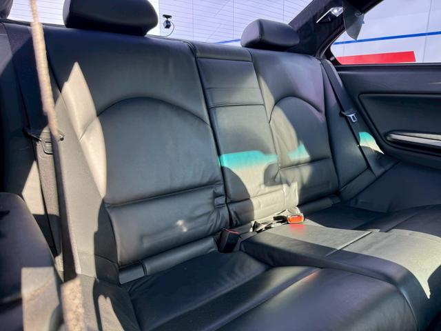 Ｍ３ Ｍ３クーペ　サンルーフ　革シート　左ハンドルＭＴ車　パワーシート　禁煙車（8枚目）