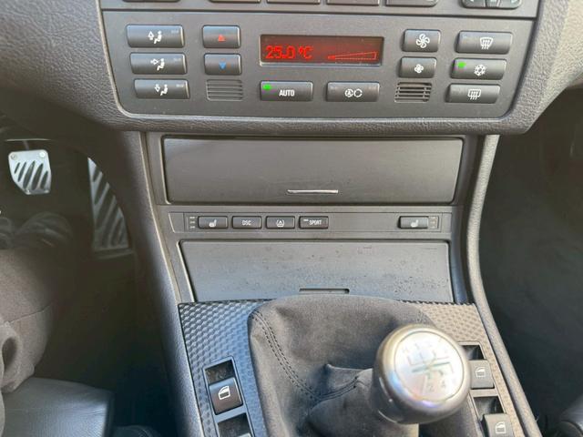 Ｍ３ Ｍ３クーペ　サンルーフ　革シート　左ハンドルＭＴ車　パワーシート　禁煙車（19枚目）