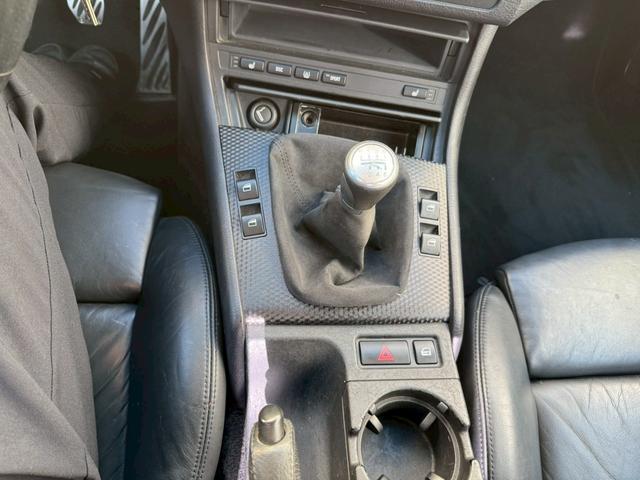 Ｍ３ Ｍ３クーペ　サンルーフ　革シート　左ハンドルＭＴ車　パワーシート　禁煙車（21枚目）