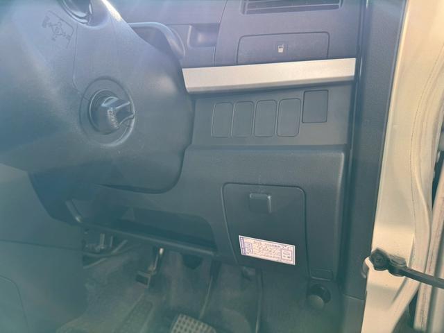 ムーヴ カスタム X 禁煙車 オートエアコン スマートキー 純正オーディオ 電動格納ミラー パワーウィンドウ フロントフォグ(18枚目)