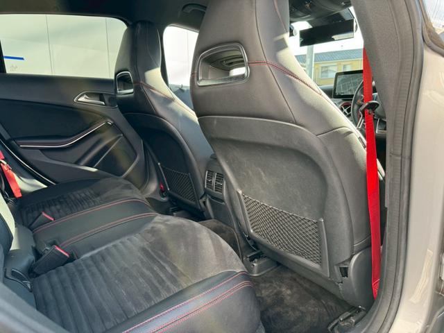 CLAクラス シューティングブレーク CLA250シュポルト4マチックシュティングブレーク レーダーセーフティPKG ハーフレザーシート メモリー付パワーシート LEDヘッドライト パワーバックドア クルーズコントロール 全席シートヒーター純正ドライブレコーダー ETC クリアランスソナー(8枚目)