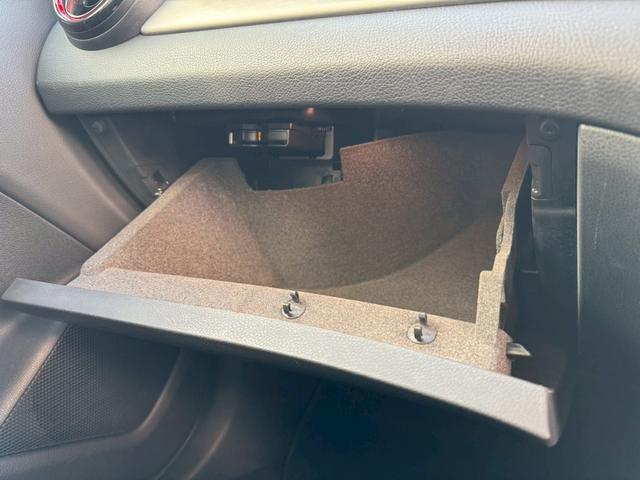 CLAクラス シューティングブレーク CLA250シュポルト4マチックシュティングブレーク レーダーセーフティPKG ハーフレザーシート メモリー付パワーシート LEDヘッドライト パワーバックドア クルーズコントロール 全席シートヒーター純正ドライブレコーダー ETC クリアランスソナー(31枚目)