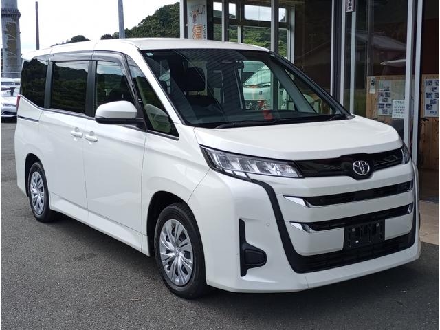 ノア Ｘ　純正ナビ　バックカメラ　ＥＴＣ２．０　トヨタセーフティセンス　レーダークルーズコントロール　左側パワースライドドア　修復歴無し　車検整備付（2枚目）