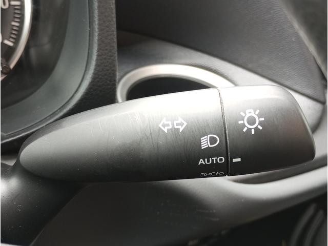 ノア Ｘ　純正ナビ　バックカメラ　ＥＴＣ２．０　トヨタセーフティセンス　レーダークルーズコントロール　左側パワースライドドア　修復歴無し　車検整備付（10枚目）