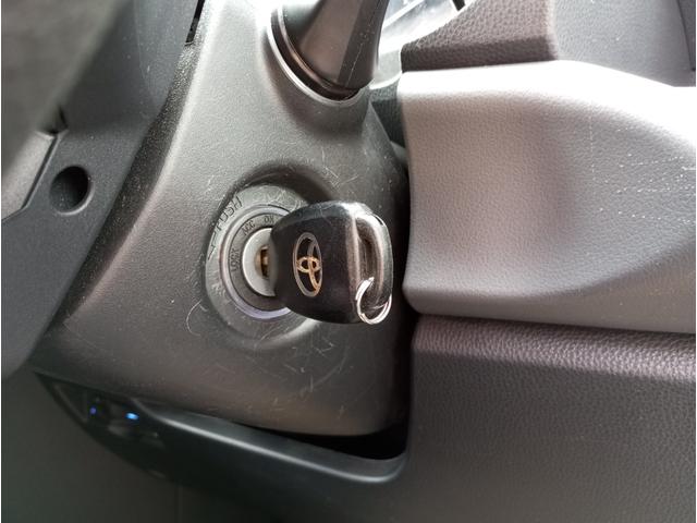 ノア Ｘ　純正ナビ　バックカメラ　ＥＴＣ２．０　トヨタセーフティセンス　レーダークルーズコントロール　左側パワースライドドア　修復歴無し　車検整備付（13枚目）