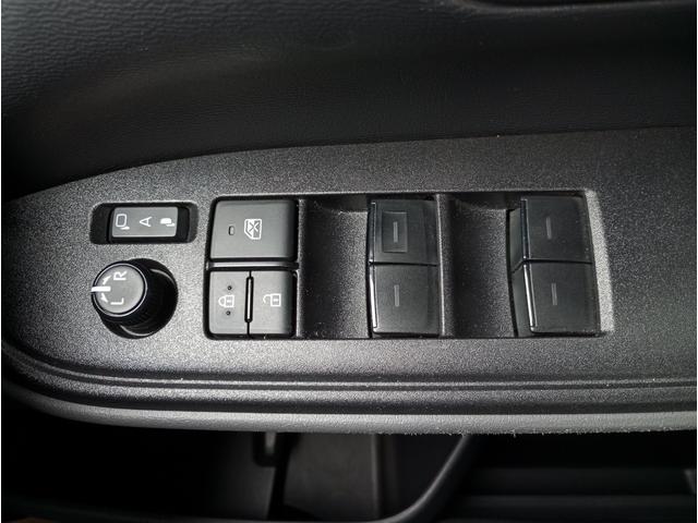 ノア Ｘ　純正ナビ　バックカメラ　ＥＴＣ２．０　トヨタセーフティセンス　レーダークルーズコントロール　左側パワースライドドア　修復歴無し　車検整備付（24枚目）