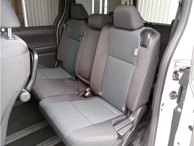 ノア Ｘ　純正ナビ　バックカメラ　ＥＴＣ２．０　トヨタセーフティセンス　レーダークルーズコントロール　左側パワースライドドア　修復歴無し　車検整備付（34枚目）