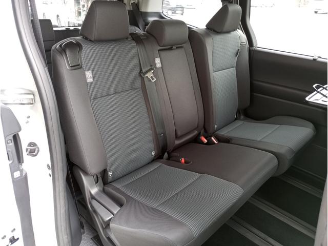 ノア Ｘ　純正ナビ　バックカメラ　ＥＴＣ２．０　トヨタセーフティセンス　レーダークルーズコントロール　左側パワースライドドア　修復歴無し　車検整備付（37枚目）