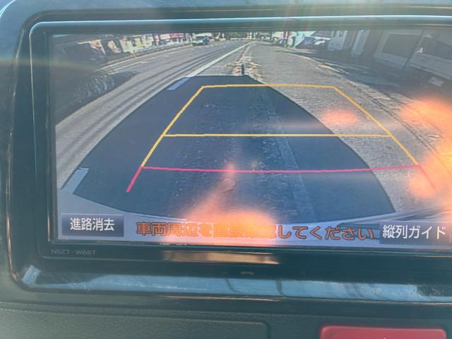 ハイエースバン スーパーGL ダークプライム ダークプライム 4WD LEDヘッドライト ウッドコンビステアリング 電動格納ミラー ドアバイザー ハーフレザーシート Bカメラ Wエアコン ETC 助手席エアバック スマートキー ナビ TV(28枚目)