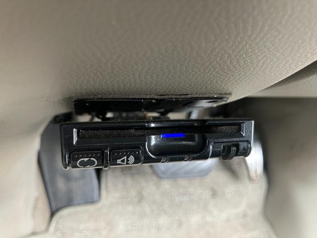 エブリイワゴン PZターボスペシャル ドライブレコーダー ETC 両側電動スライドドア ナビ キーレスエントリー 電動格納ミラー AT 盗難防止システム ABS CD DVD再生 Bluetooth アルミホイール 衝突安全ボディ(7枚目)