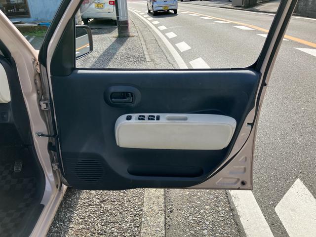ミラココア ココアＸスペシャル　ナビ　電動格納ミラー　ベンチシート　ＣＶＴ　盗難防止システム　ＡＢＳ　ＣＤ　ＤＶＤ再生　衝突安全ボディ　エアコン　パワーステアリング　パワーウィンドウ（38枚目）