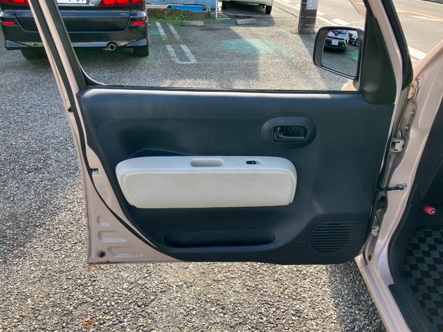 ミラココア ココアＸスペシャル　ナビ　電動格納ミラー　ベンチシート　ＣＶＴ　盗難防止システム　ＡＢＳ　ＣＤ　ＤＶＤ再生　衝突安全ボディ　エアコン　パワーステアリング　パワーウィンドウ（39枚目）