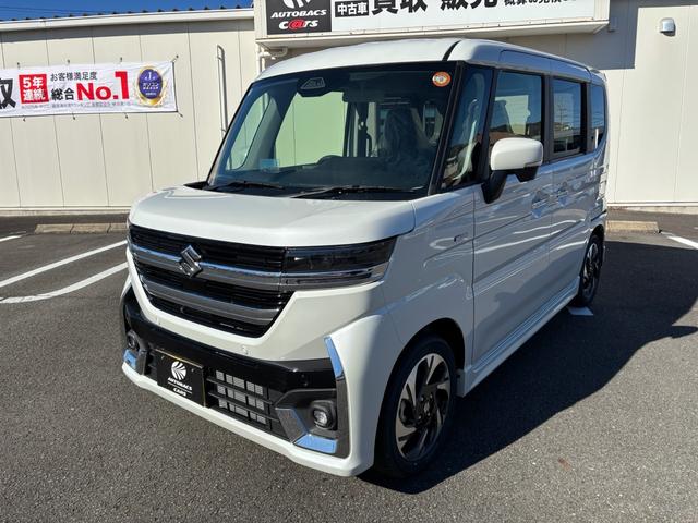 スペーシアカスタム ハイブリッドＸＳターボ　届出済未使用車　セーフティサポート　全方位モニタ付９インチナビＴＶ　アダプティブクルーズコントロール　電子パーキング　ヘッドアップディスプレイ　ステアリングヒーター　両側自動ドア　ＬＥＤヘッドライト（5枚目）