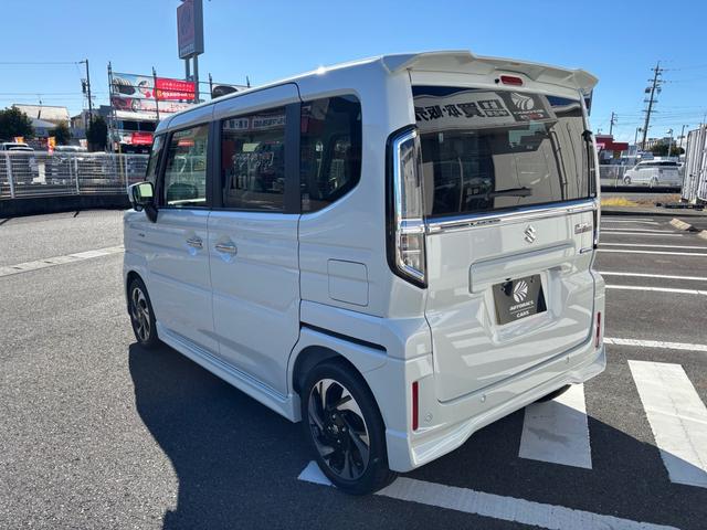 スペーシアカスタム ハイブリッドＸＳターボ　届出済未使用車　セーフティサポート　全方位モニタ付９インチナビＴＶ　アダプティブクルーズコントロール　電子パーキング　ヘッドアップディスプレイ　ステアリングヒーター　両側自動ドア　ＬＥＤヘッドライト（7枚目）