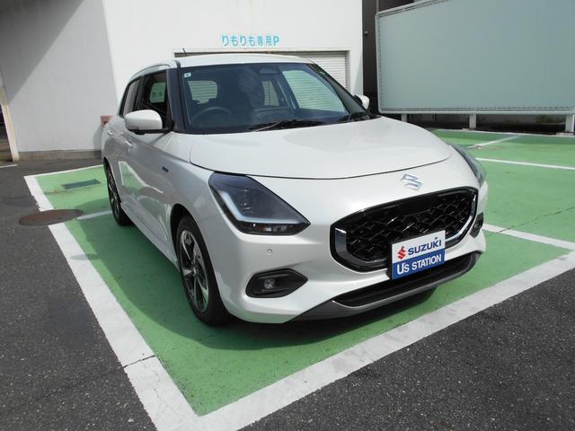 スイフト ハイブリッドＭＺ　全方位モニター付メモリーナビゲーション装着車＋スズキコネクト対応通信機装着車　デュアルセンサーブレーキサポートＩＩ（6枚目）