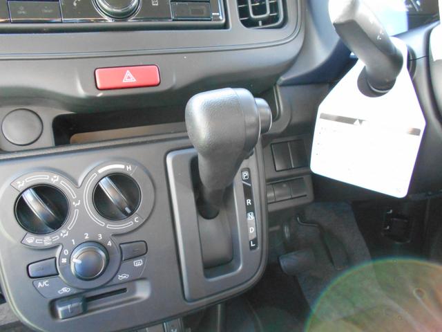 アルト Ｌ　デュアルカメラブレーキサポート（11枚目）