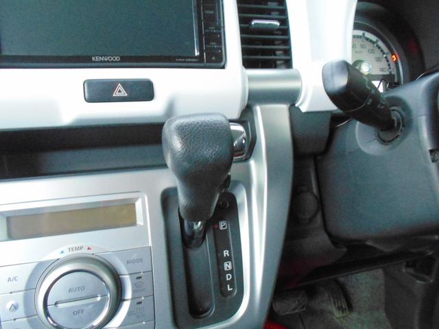 ハスラー Ｆリミテッド　セットオプション装着車　デュアルカメラブレーキサポート　バックカメラ　ＥＴＣ　マット　バイザー　ディーラーオプションナビ　ＴＶ（フルセグ）（11枚目）