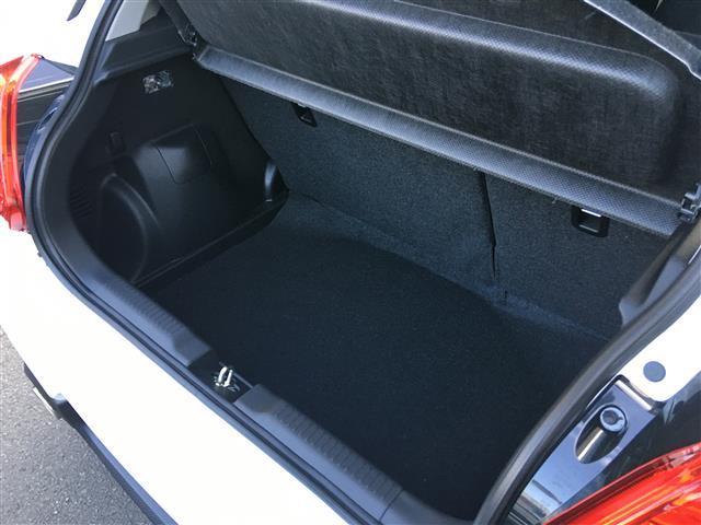 ベースグレード 6速マニュアル 登録済未使用車 新型セーフティーサポート BSM付(26枚目)