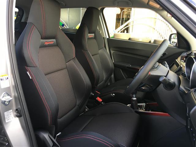 ベースグレード 6速マニュアル 登録済未使用車 新型セーフティーサポート BSM付(18枚目)