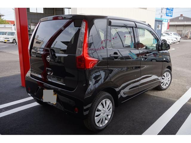 デイズ Ｊ　フルセグナビ　ＣＤ　ＳＤ　ＵＳＢ　バックカメラ　キーレス　禁煙車（3枚目）
