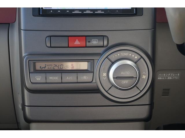 ピクシススペース Ｘ　ＣＤ　ＤＶＤ　ＳＤ　ブルートゥース　ＣＤ録音　フルセグナビ　バックカメラ　禁煙車　アイドリングストップ　スマートキー（10枚目）