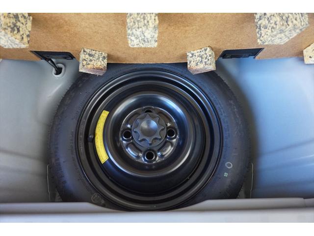 ピクシススペース Ｘ　ＣＤ　ＤＶＤ　ＳＤ　ブルートゥース　ＣＤ録音　フルセグナビ　バックカメラ　禁煙車　アイドリングストップ　スマートキー（31枚目）